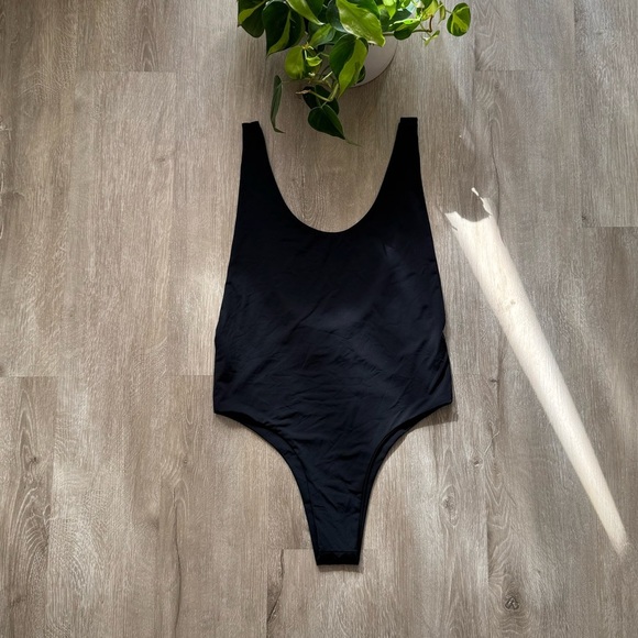 BOSSA Black BOSSA not Basic Black One Piece Swimsuit Bathing Suit - Picture 1 of 4